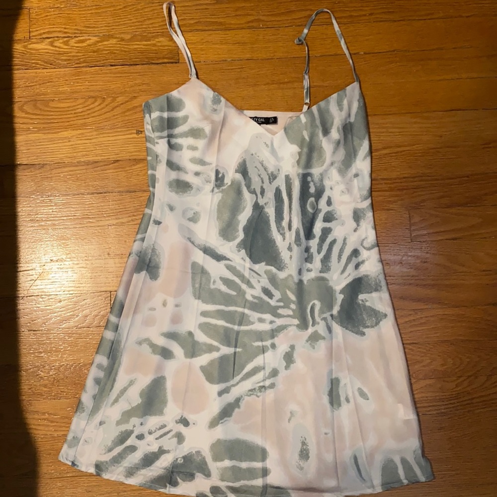 Nasty Gal seafood green mini dress